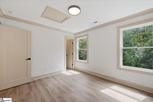 26 Queen Street, Fountain Inn, SC 29644