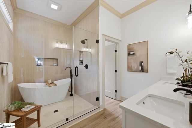 26 Queen Street, Fountain Inn, SC 29644