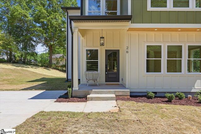 26 Queen Street, Fountain Inn, SC 29644