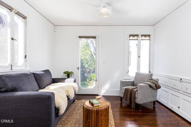 1275 New York Drive, Altadena, CA 91001