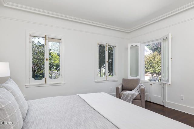 1275 New York Drive, Altadena, CA 91001