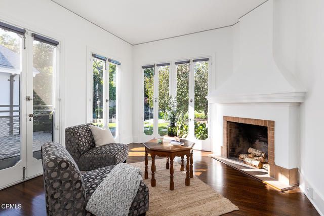 1275 New York Drive, Altadena, CA 91001