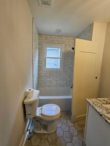 2818 Vaulx Ln, Nashville, TN 37204