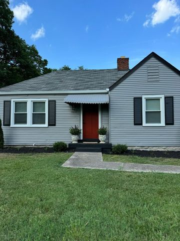 2818 Vaulx Ln, Nashville, TN 37204