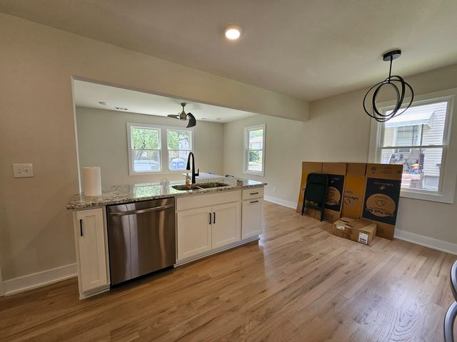 2818 Vaulx Ln, Nashville, TN 37204