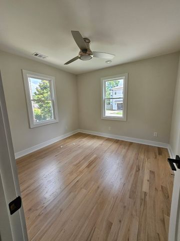 2818 Vaulx Ln, Nashville, TN 37204