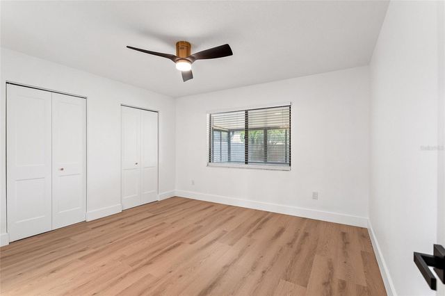 5104 GARDEN VALE AVENUE, Tampa, FL 33624