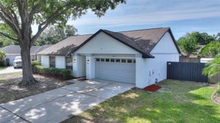 5104 GARDEN VALE AVENUE, Tampa, FL 33624