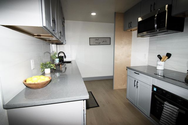 3615 whitney Ave, Sacramento, CA 95821