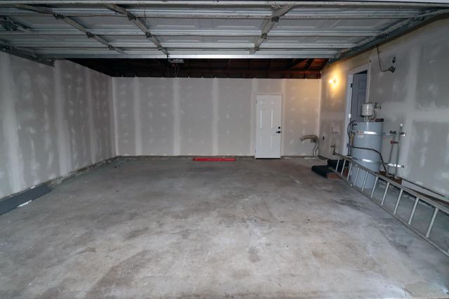 3615 whitney Ave, Sacramento, CA 95821