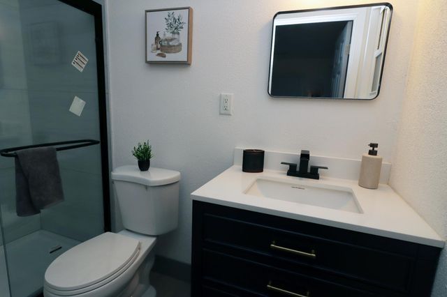 3615 whitney Ave, Sacramento, CA 95821