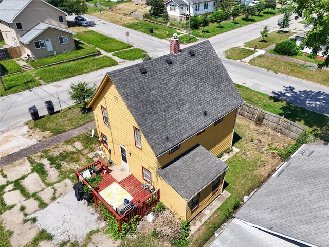 1017 E 13th Street, Des Moines, IA 50316