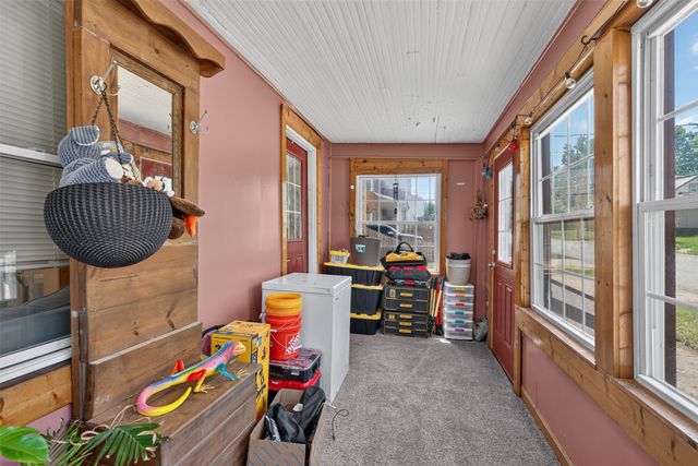1017 E 13th Street, Des Moines, IA 50316