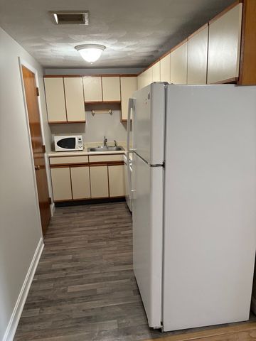 35 Prospect St 304, Woburn, MA 01801