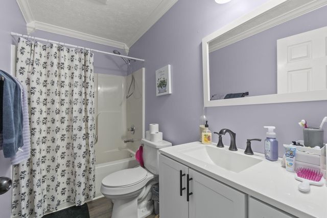 196 Harrods Trace, Harrodsburg, KY 40330