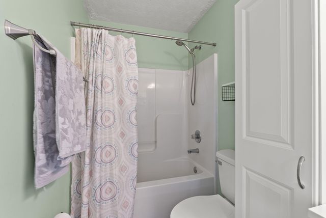 196 Harrods Trace, Harrodsburg, KY 40330