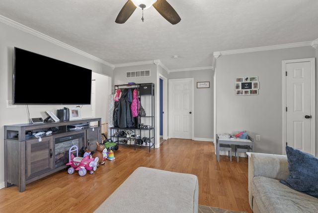 196 Harrods Trace, Harrodsburg, KY 40330