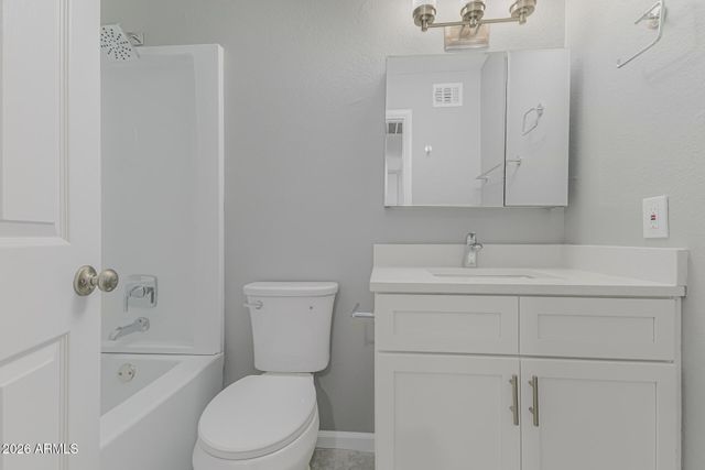 4733 E BELLEVIEW Street, Phoenix, AZ 85008