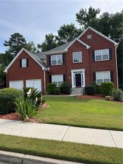 2015 Spring Mist Terrace, Lawrenceville, GA 30043