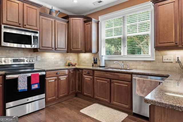 10 Ashville Place, Newnan, GA 30265
