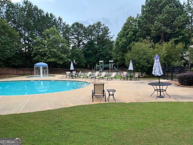 10 Ashville Place, Newnan, GA 30265