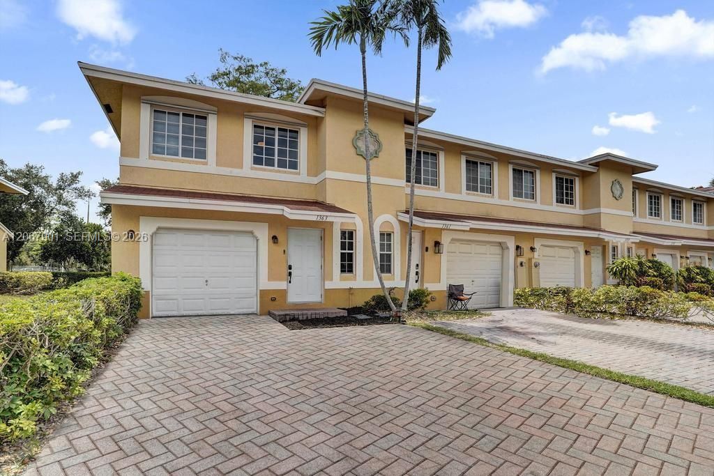 1363 Avon Lane, North Lauderdale, FL 33068