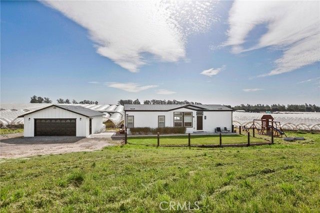 2085 Westhampton Drive, Arroyo Grande, CA 93420