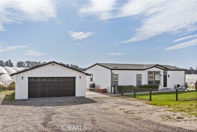 2085 Westhampton Drive, Arroyo Grande, CA 93420