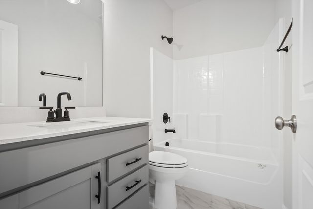 7108 Comstock Rd, Spring Hill, TN 37174