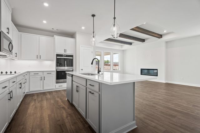 7108 Comstock Rd, Spring Hill, TN 37174