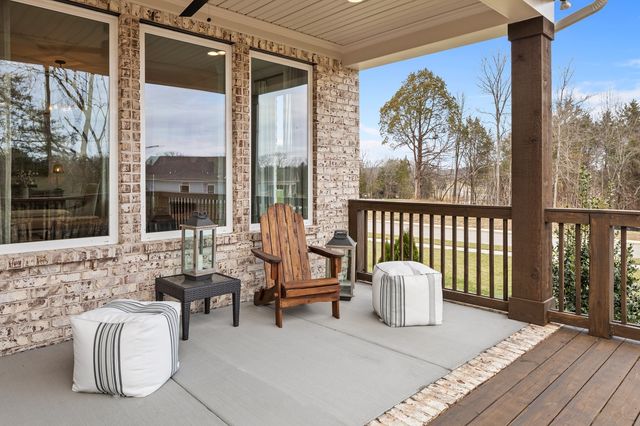 7108 Comstock Rd, Spring Hill, TN 37174