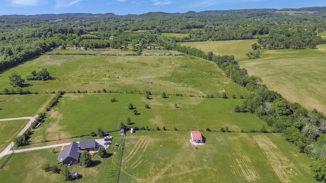 7108 Comstock Rd, Spring Hill, TN 37174