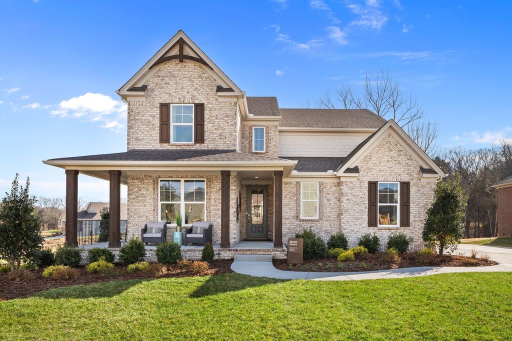 7108 Comstock Rd, Spring Hill, TN 37174