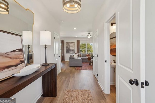 117 Sycamore Lane, Calhoun, GA 30701