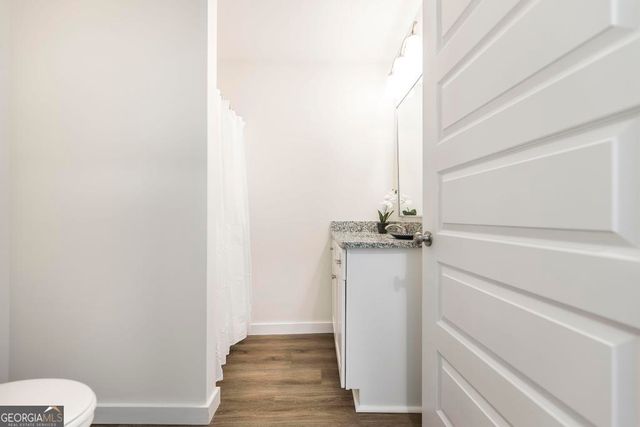 32 APTS 601-605 Ashford Way, Hawkinsville, GA 31036