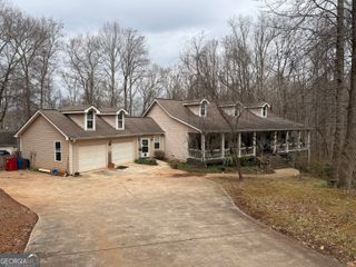 45 River Chase, Hoschton, GA 30548