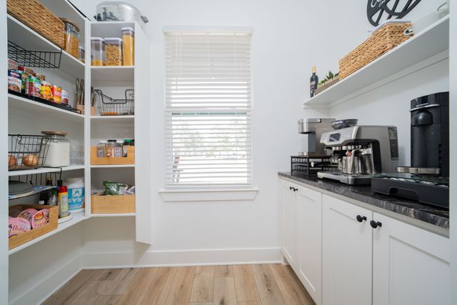 24341 Stallion Park, Lindale, TX 75771