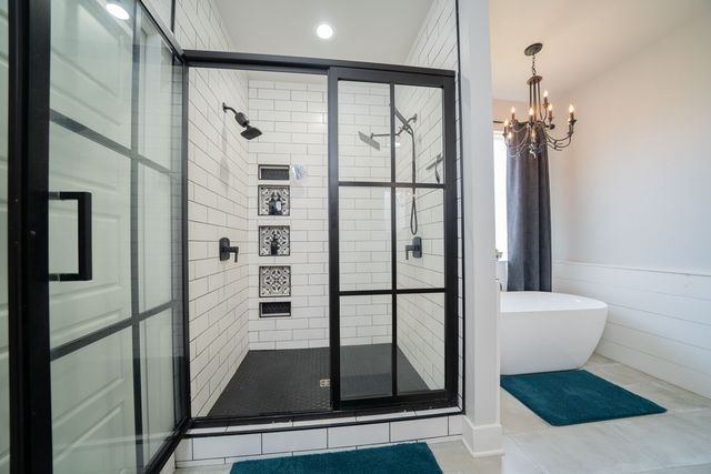 24341 Stallion Park, Lindale, TX 75771