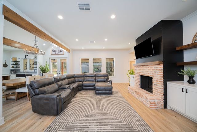 24341 Stallion Park, Lindale, TX 75771