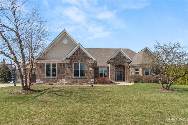 5643 Schmidt Lane, Yorkville, IL 60560