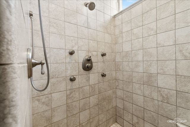 5643 Schmidt Lane, Yorkville, IL 60560