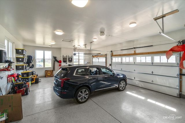 5643 Schmidt Lane, Yorkville, IL 60560