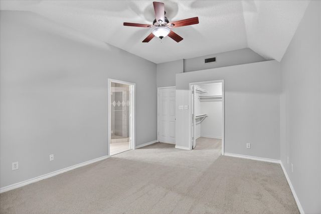 6114 Pinwood Circle, Arlington, TX 76001