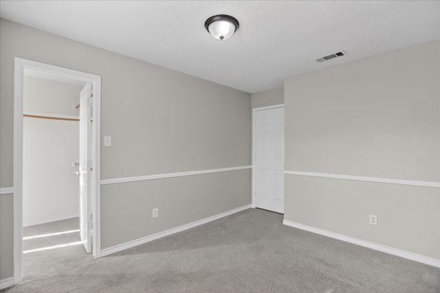 6114 Pinwood Circle, Arlington, TX 76001