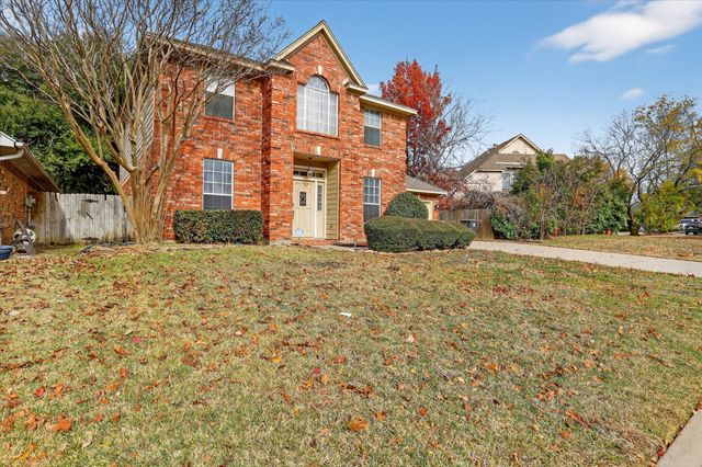 6114 Pinwood Circle, Arlington, TX 76001