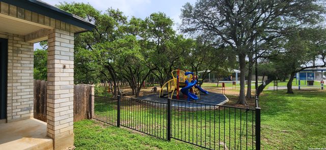 15902 Walnut Creek, San Antonio, TX 78247