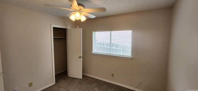 15902 Walnut Creek, San Antonio, TX 78247