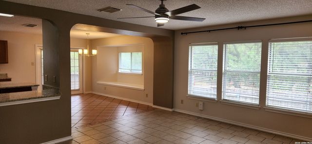 15902 Walnut Creek, San Antonio, TX 78247
