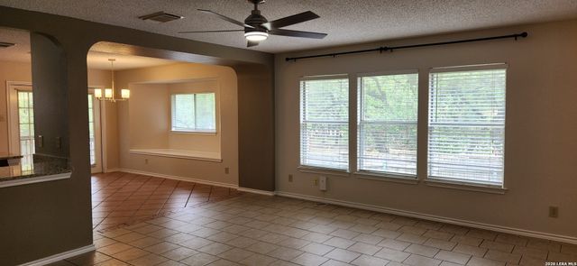 15902 Walnut Creek, San Antonio, TX 78247