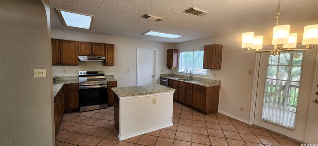 15902 Walnut Creek, San Antonio, TX 78247